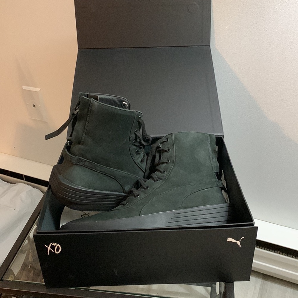 The Weeknd Puma Parallel - Picture 2 of 10